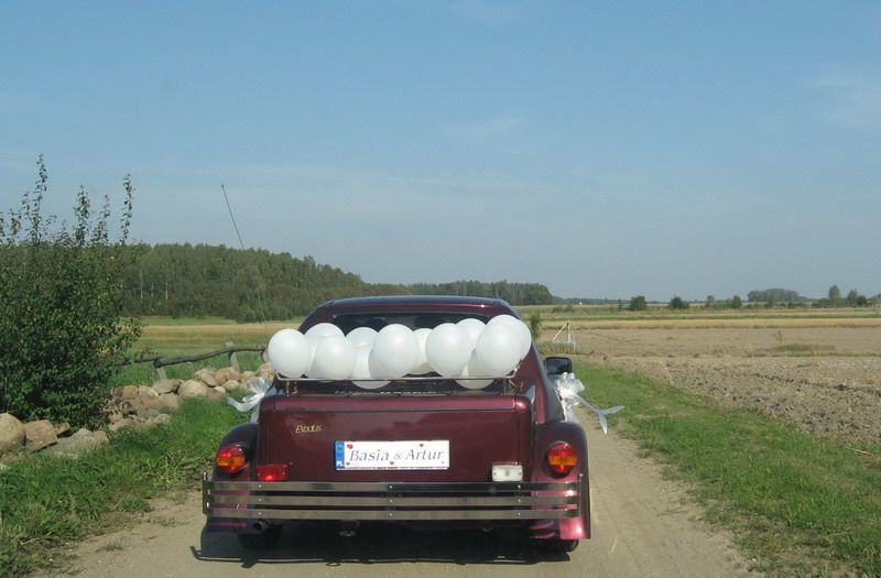 5607