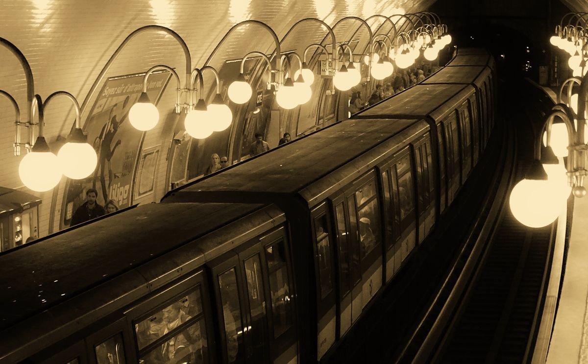 métro de paris (effet ancienne photo)