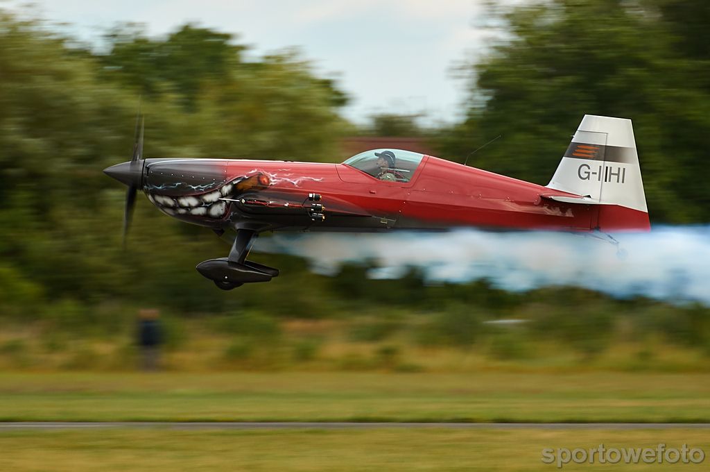 Miedzynarodowa Wystawa Lotnicza Fly Fest; Extra 330 SC; Marek Choim