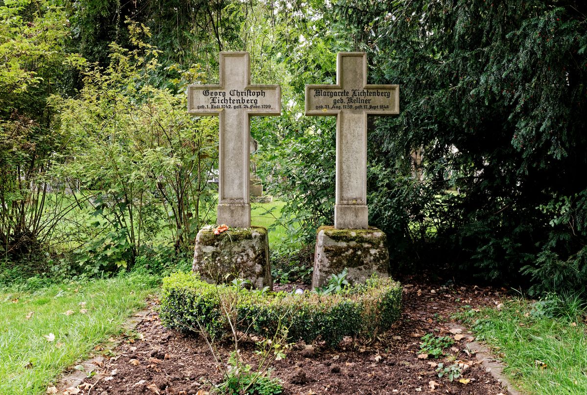 Ruhestätte von Lichtenberg und seiner Frau